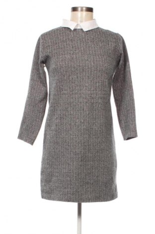 Рокля Unbranded, Размер S, Цвят Сив, Цена 39,00 лв.