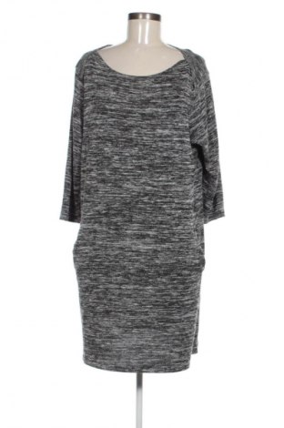 Рокля Unbranded, Размер XXL, Цвят Многоцветен, Цена 39,00 лв.