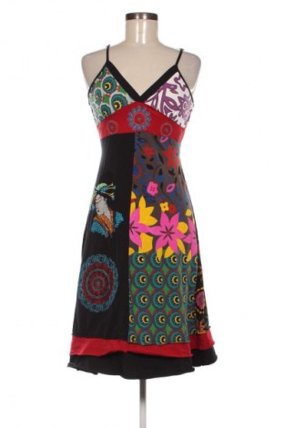 Рокля Unbranded, Размер M, Цвят Многоцветен, Цена 39,10 лв.