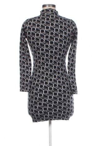 Рокля Unbranded, Размер S, Цвят Многоцветен, Цена 24,99 лв.