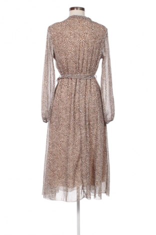 Рокля Unbranded, Размер M, Цвят Многоцветен, Цена 39,14 лв.