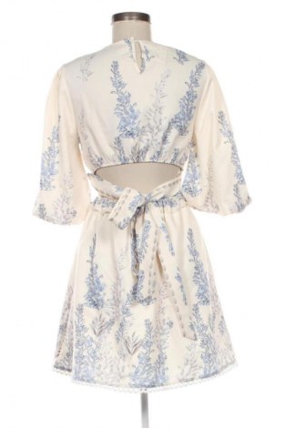 Рокля Unbranded, Размер M, Цвят Многоцветен, Цена 39,14 лв.