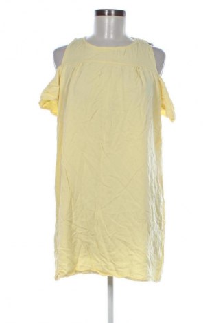 Рокля Unbranded, Размер M, Цвят Жълт, Цена 39,15 лв.