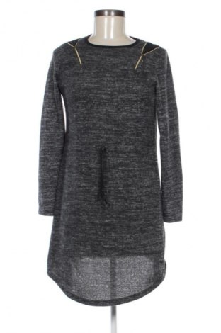 Ruha Unbranded, Méret M, Szín Szürke, Ár 3 379 Ft