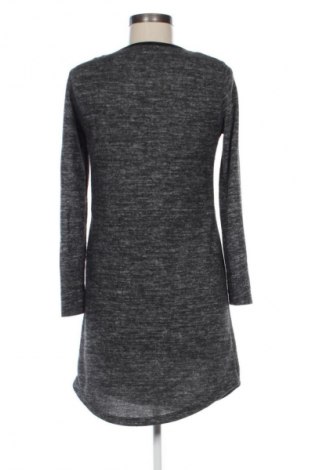 Ruha Unbranded, Méret M, Szín Szürke, Ár 3 379 Ft