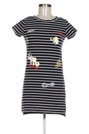 Рокля Unbranded, Размер M, Цвят Многоцветен, Цена 39,14 лв.