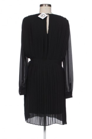 Ruha VILA, Méret L, Szín Fekete, Ár 3 669 Ft