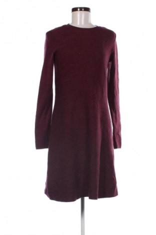 Рокля Vero Moda, Размер M, Цвят Червен, Цена 20,99 лв.