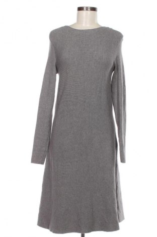 Рокля Vero Moda, Размер M, Цвят Сив, Цена 9,99 лв.