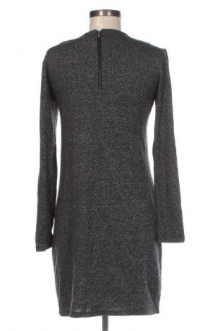 Kleid Vero Moda, Größe M, Farbe Grau, Preis 10,99 €