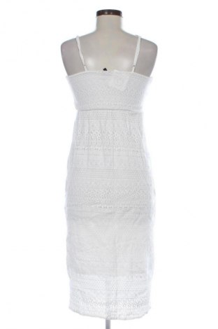 Šaty  Vero Moda, Velikost XXS, Barva Bílá, Cena  427,00 Kč