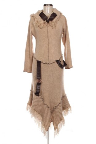 Rochie Viva, Mărime M, Culoare Bej, Preț 102,63 Lei