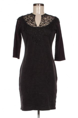 Šaty  Voyelles, Velikost M, Barva Stříbrná, Cena  239,00 Kč