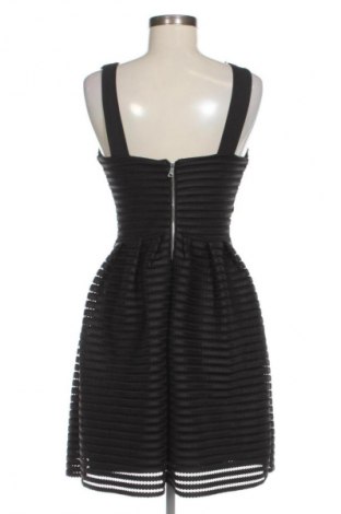 Рокля Wal G, Размер M, Цвят Черен, Цена 140,00 лв.