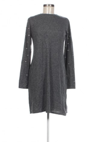 Šaty  Yessica, Velikost S, Barva Šedá, Cena  89,00 Kč