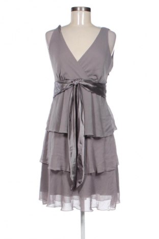Kleid Yessica, Größe M, Farbe Grau, Preis € 18,99
