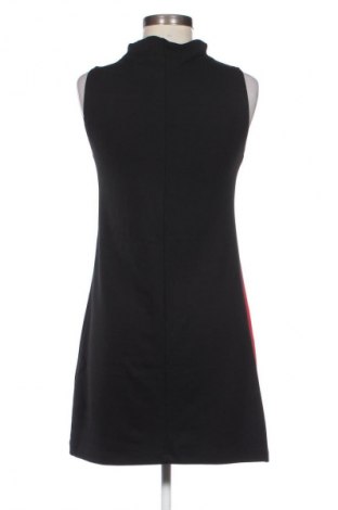 Sukienka Yessica, Rozmiar S, Kolor Kolorowy, Cena 50,57 zł