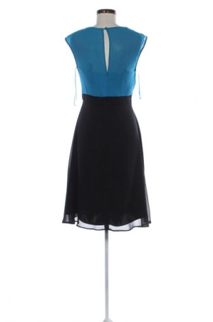 Šaty  Yessica, Velikost M, Barva Vícebarevné, Cena  495,00 Kč