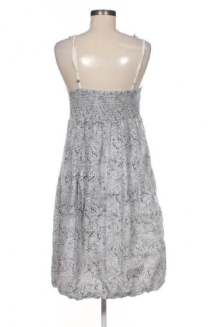 Kleid Yest, Größe M, Farbe Mehrfarbig, Preis € 24,49