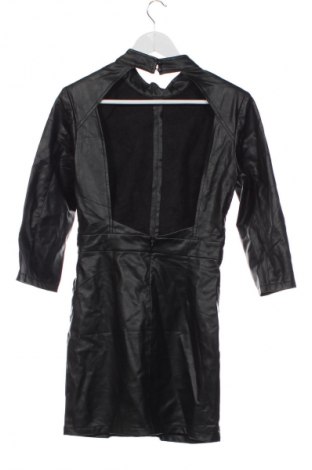 Kleid Zara, Größe M, Farbe Schwarz, Preis € 13,99