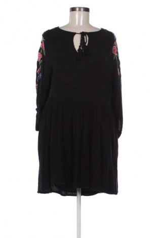 Kleid Zara, Größe M, Farbe Schwarz, Preis 13,80 €