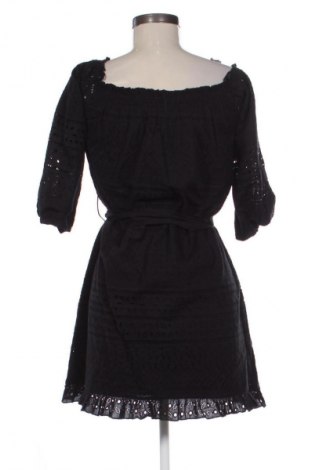 Рокля Zara, Размер XS, Цвят Черен, Цена 26,98 лв.