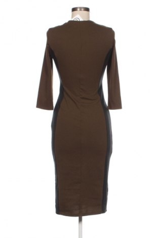 Kleid Zara, Größe S, Farbe Mehrfarbig, Preis € 13,80