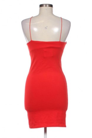 Рокля Zara, Размер L, Цвят Червен, Цена 27,00 лв.