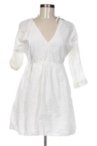Kleid Zara, Größe XS, Farbe Weiß, Preis € 9,99