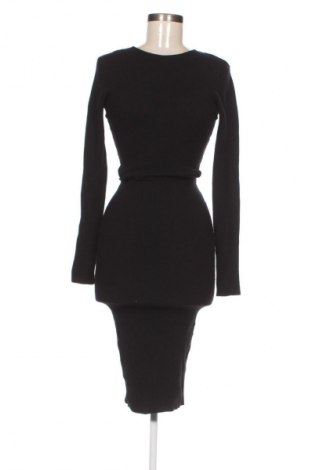 Рокля Zara, Размер S, Цвят Черен, Цена 34,99 лв.