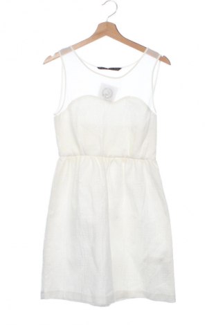 Ruha Zara, Méret S, Szín Fehér, Ár 8 739 Ft