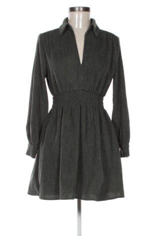 Kleid Zara, Größe S, Farbe Grün, Preis € 15,99