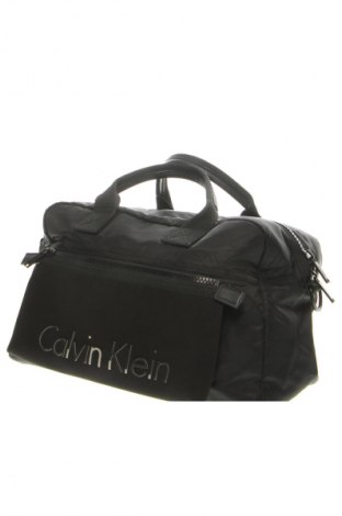 Zsák Calvin Klein, Szín Fekete, Ár 15 449 Ft