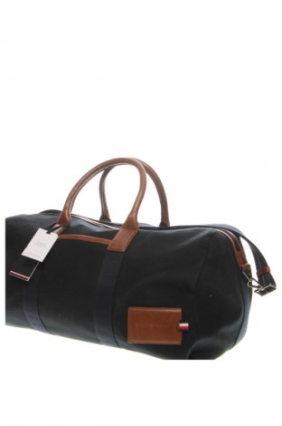 Taška  Tommy Hilfiger, Farba Čierna, Cena  182,95 €