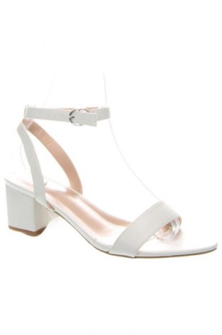 Sandale Boohoo, Mărime 43, Culoare Alb, Preț 118,99 Lei