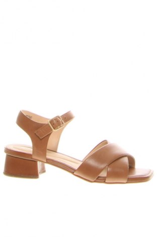 Sandály Clarks, Velikost 40, Barva Hnědá, Cena  2 549,00 Kč