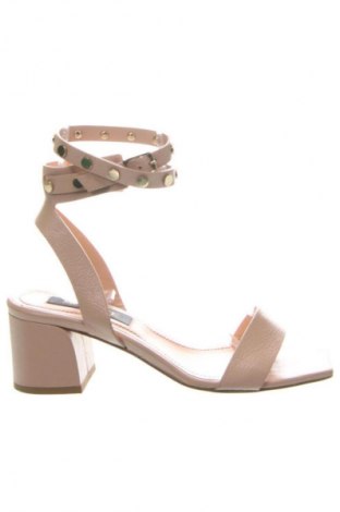 Sandale Musette, Mărime 36, Culoare Bej, Preț 192,99 Lei