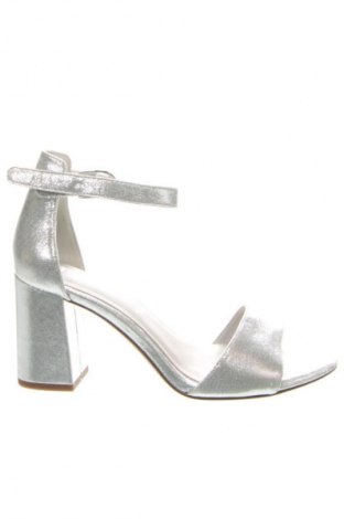 Sandály Tamaris, Velikost 39, Barva Stříbrná, Cena  1 149,00 Kč