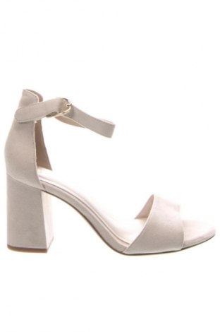 Sandále Tamaris, Veľkosť 38, Farba Kremová, Cena  37,95 €