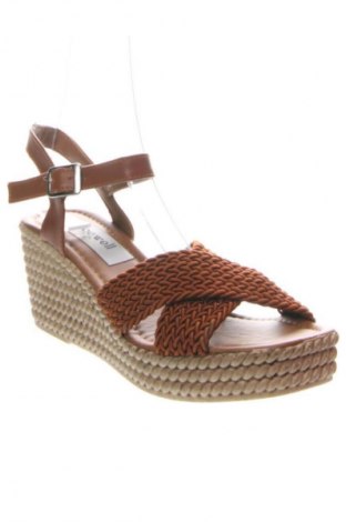 Sandale Unbranded, Mărime 40, Culoare Maro, Preț 116,99 Lei