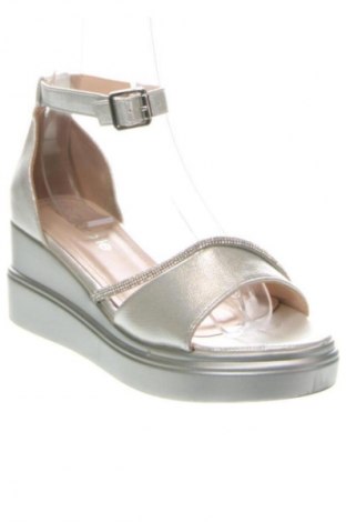 Sandály Unbranded, Velikost 37, Barva Stříbrná, Cena  645,00 Kč