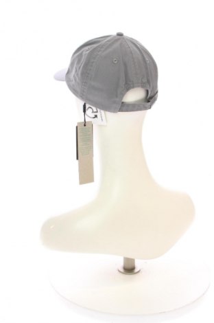 Шапка Tommy Jeans, Цвят Сив, Цена 35,27 €