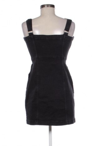 Γυναικεία σαλοπέτα H&M, Μέγεθος M, Χρώμα Μαύρο, Τιμή 20,02 €