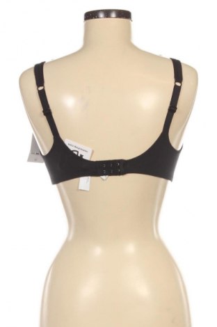 Melltartó Triumph, Méret L, Szín Fekete, Ár 19 169 Ft