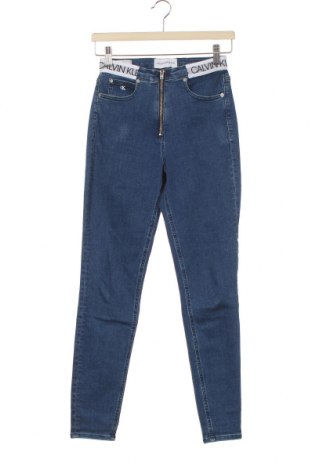 Дамски дънки Calvin Klein Jeans, Размер S, Цвят Син, 92% памук, 6% полиестер, 2% еластан, Цена 171,75 лв.