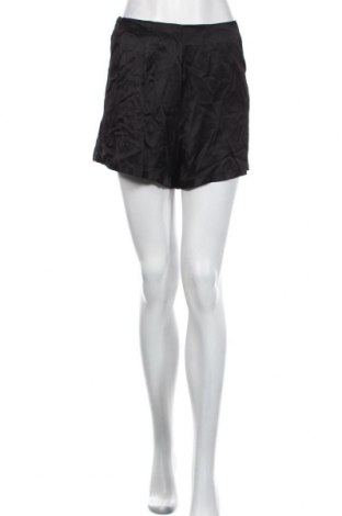 Pantaloni scurți de femei Zara, Mărime M, Culoare Negru, 98% viscoză, 2% elastan, Preț 61,58 Lei