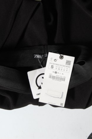 Дамски клин Zara, Размер S, Цвят Черен, 96% полиестер, 4% еластан, Цена 10,50 лв.