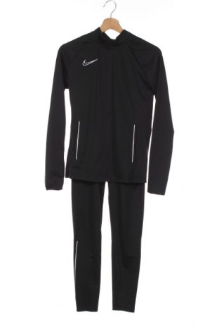 Дамски спортен комплект Nike, Размер XS, Цвят Черен, Полиестер, Цена 141,75 лв.