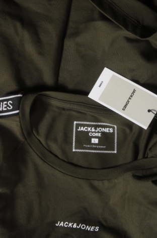 Мъжка тениска Core By Jack & Jones, Размер L, Цвят Зелен, 65% памук, 35% полиестер, Цена 36,75 лв.