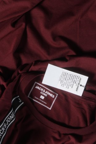 Мъжка тениска Core By Jack & Jones, Размер L, Цвят Червен, 65% памук, 35% полиестер, Цена 36,75 лв.
